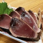 Straw-grilled bonito directly from Kochi Prefecture