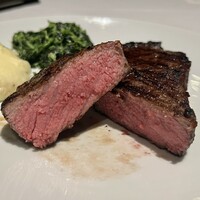 BEEF STEAK CLUB KIYO GINZA - メインディッシュ:USプライムサーロイン炭焼きステーキ200g/サイドディッシュ:マッシュポテト・クリームスピナッチ