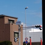 神戸深江カレー - この交差点を左です。