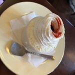 珈琲哲學 - ストロベリーのレアチーズケーキ　600円