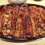 Unagi Saitou - ご飯の上には蒲焼がびっしり1.5尾分