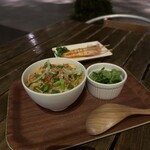 DDSK サイゴン キッチン - ■海老とココナッツのトムヤムフォー　ミニ　¥680
            ピリ辛で酸味のあるスープがたまりません！
            
