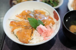 雑魚や紀洋丸 - べっこう丼。