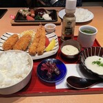 YEBISU BAR - お料理到着