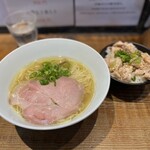 町田汁場 しおらーめん進化 - らーめん　鶏飯