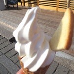 山村みるくがっこう - ソフトクリーム