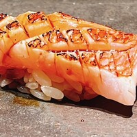 鮨 無垢/鮨 白銀 - 金目鯛炙り、蕩けました。