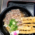 資さんうどん - 料理写真:肉ごぼう天うどん、なんか塩っぱいぞ～