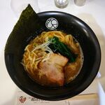 無垢 ツヴァイテ - 無垢ラーメン