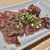 くいどん食堂 - 料理写真:牛カルビと牛ハラミ2種