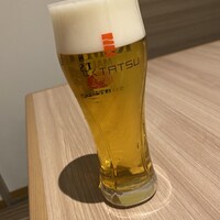 近江うし 焼肉 にくTATSU 青山本店 - エール薫モルツ！　グラスラインも酔わせるよねー！