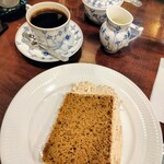 椿屋珈琲 - ケーキセット(紅茶のシフォンケーキ）　1630円