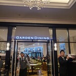 GARDEN DINING - 