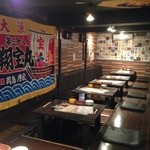 うろこ屋 - カウンターも有ります（＾ν＾）