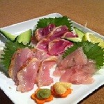 Madakku Tei - 薩摩地鶏のお刺身　ムネ・もも・ささみを使用。　単品有