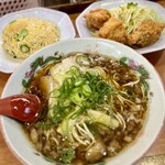 尾道ラーメン 暁 - 