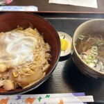 親味 - 親子丼＋ミニそばセット（温）
760円＋150円