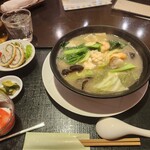 彩華 - 海鮮湯麺セット