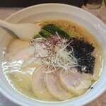 美志満 - 鶏出汁チャーシュー麺（塩）