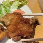 社 - 大きめのから揚げ