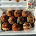 ひえつき万十 - 料理写真:たこ焼き10個450円