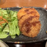 海鮮茶屋 一鮮 - 【2024.1.5(金)】日替りランチ（並盛）950円のヒレカツとコロッケ