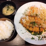 洋食 ツバキ亭 - 