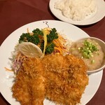 サラダニース - 若鶏の和風カツレツ 特製大根おろし