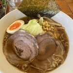 牛こくラーメン まる勝 - 