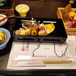 Shuuka En Yu No Hana Zen - 夕食