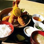 Ribasaido Daisen - 大海老フライ定食