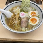 いつみ屋 - 味玉ワンタンラーメン（950円）