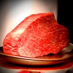 Yakiniku Ya Nikujiru Senta - 【肉汁ブリアン】旨みと肉汁が溢れ出すようにスタッフがじ〜っくりと焼かせて頂きます！