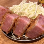 ダルマ飯店 - 厚切りハムカツ500円