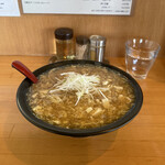 きんとうん - 酸辣湯麺