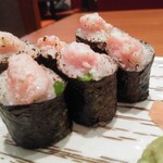 yarukidyaya - 炙りネギトロ寿司350円