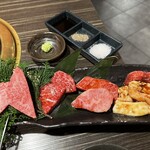 Sumiyakiniku Ishidaya - 