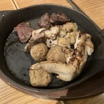 焼き鳥・炙り炭焼き をどり - 