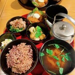 24/7 cafe apartment - 