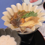 Jizakana To Jinenjo Ryouri Kaizan - 自然薯たれのすき焼き