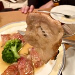 ピッコロヂヂ - 仔牛と生ハムのソテーワイン仕立て(肉リフト)