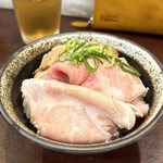 麺屋 七利屋 - これで250円は絶対に食すべき一品だ