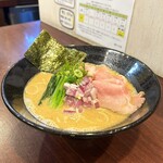 麺屋 七利屋 - 濃厚鶏そば850円