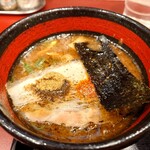 麺から鱗 - 魚粉香る豚骨醤油の具沢山つけ汁