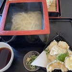 本格手打ちうどん とも作 - 