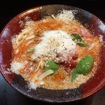 チーズトマト担々麺