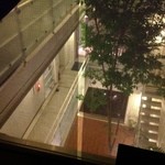 Bar Tetu 佐賀本店 - 店内から見える外の風景です。