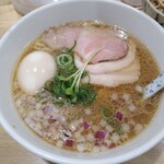 貝麺 みかわ - 中華そば醤油味玉