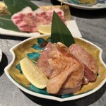 焼肉と土鍋ごはん 堂々 - 