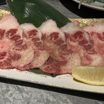 Yakiniku To Donabe Gohan Doudou - 